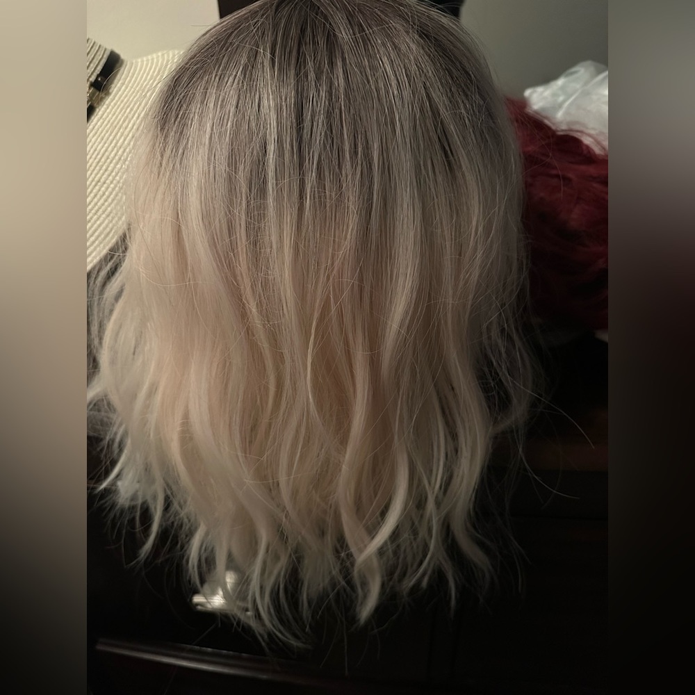 Ombré blonde long bob wig